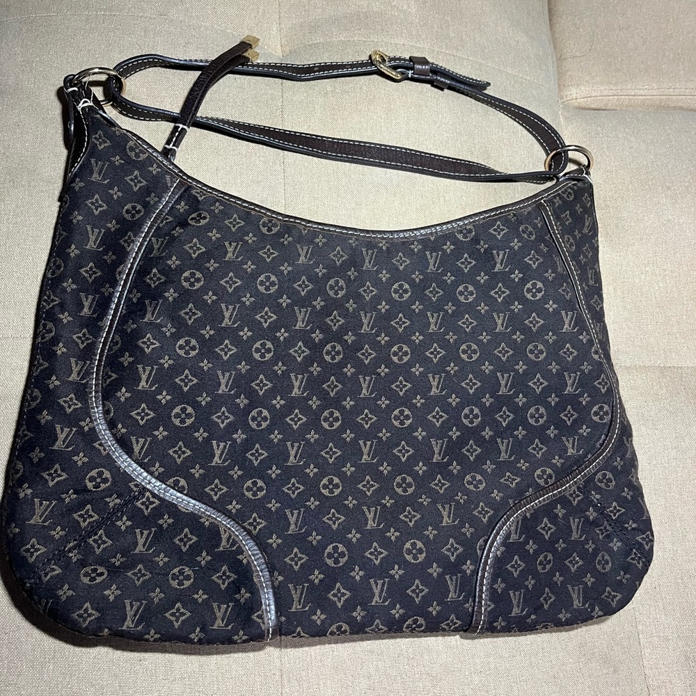 Louis Vuitton Black Monogram Hobos Shoulder Bag